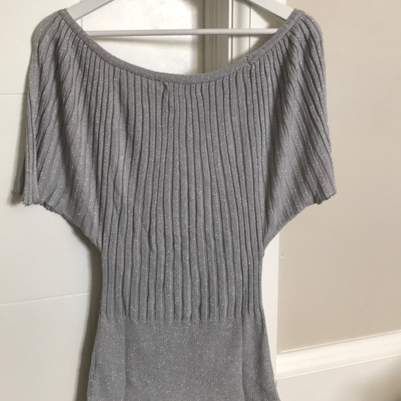 Top - Picture 3 of 3